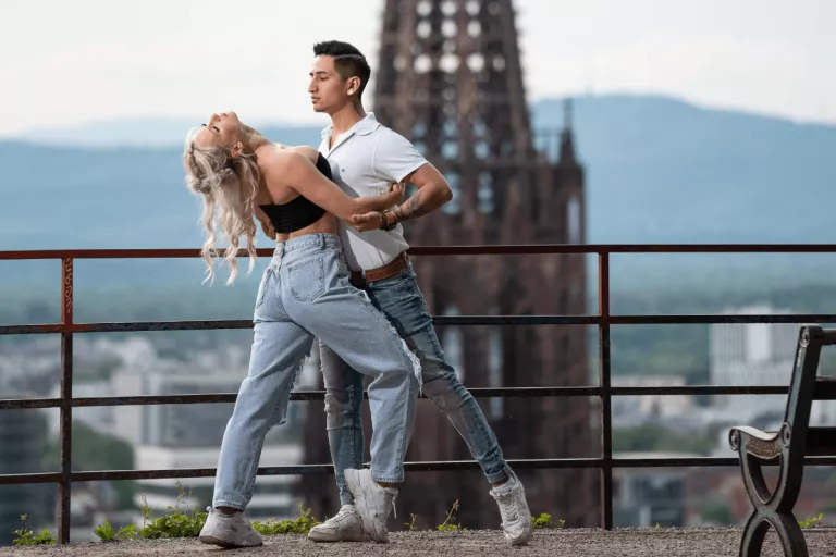 Bachata Freiburg Tanzschule Kurse